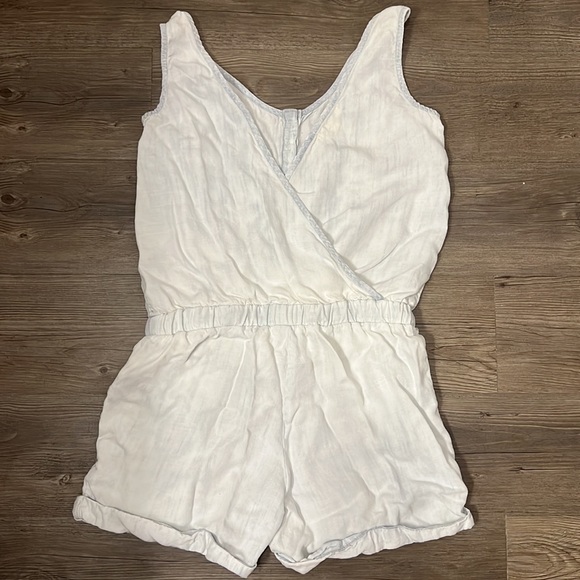 Anthropologie Cloth & Stone Chambray Romper XS - Picture 5 of 7